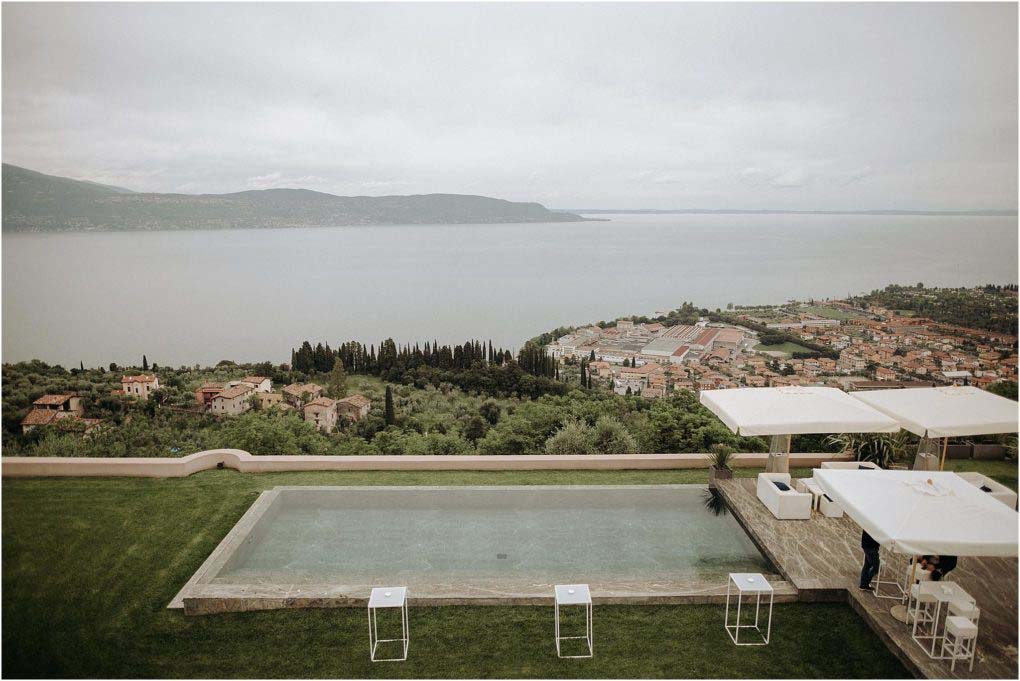 Garda Lake is a great backdrop for your Italian destination wedding.